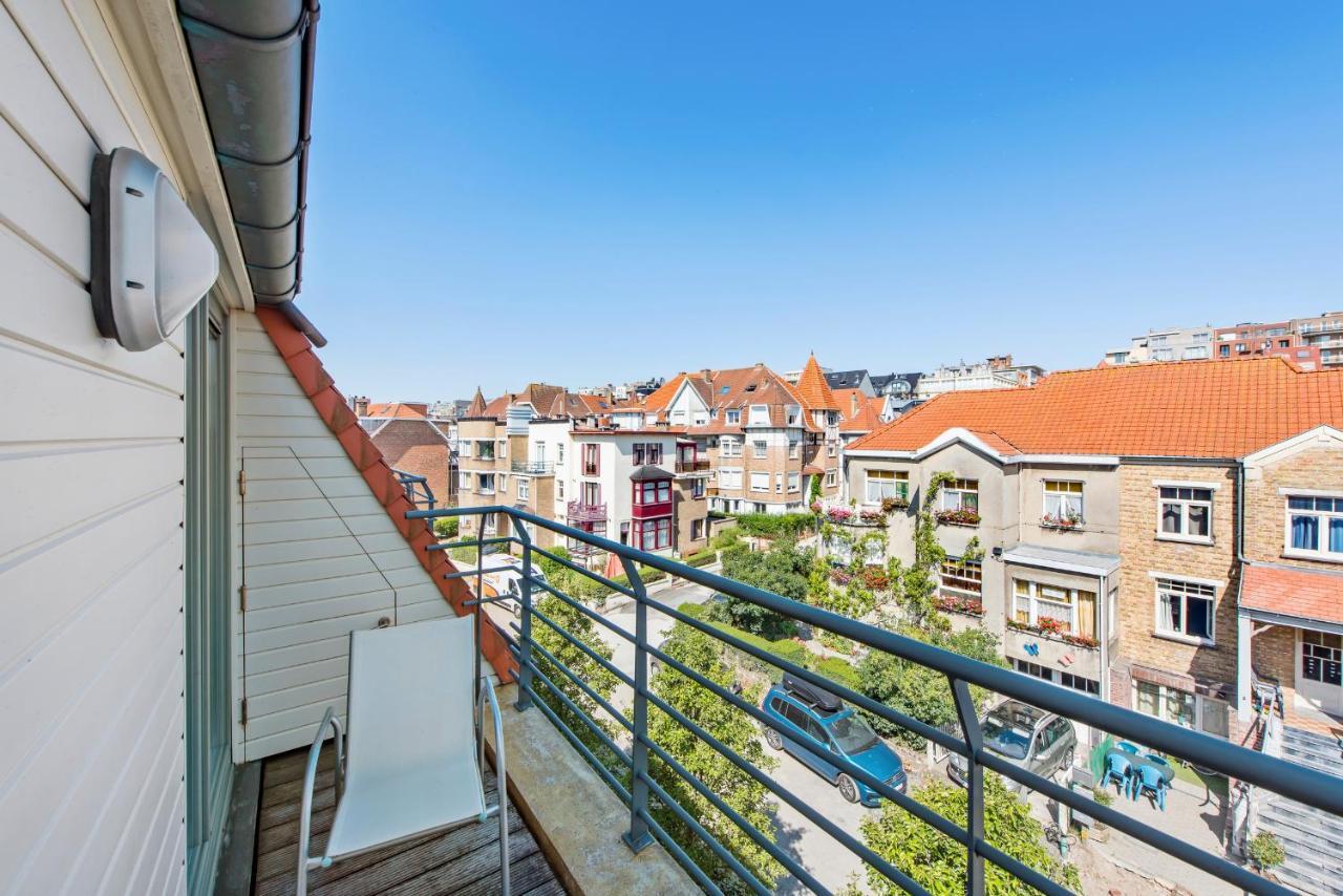 Bright Apartment With 2 Terraces In La Panne Extérieur photo